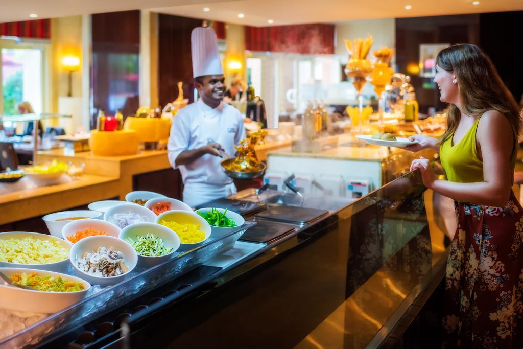 Resort Khalidiya Palace Rayhaan By Rotana, 5*