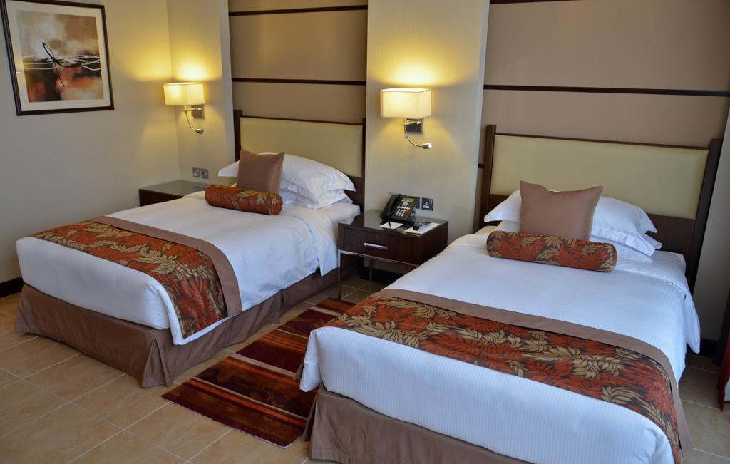 Khalidiya Palace Rayhaan By Rotana, Resort 5*