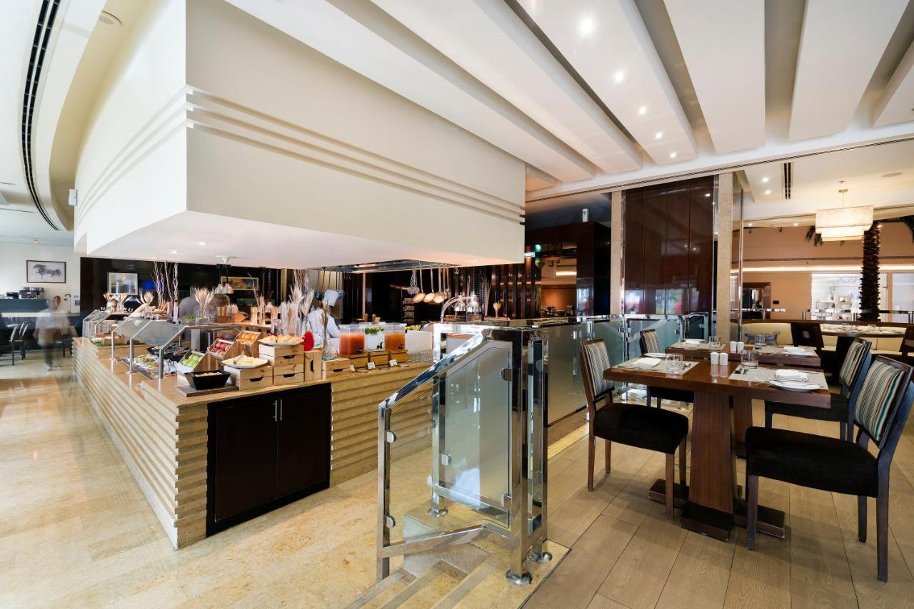 Khalidiya Palace Rayhaan By Rotana, Resort 5*