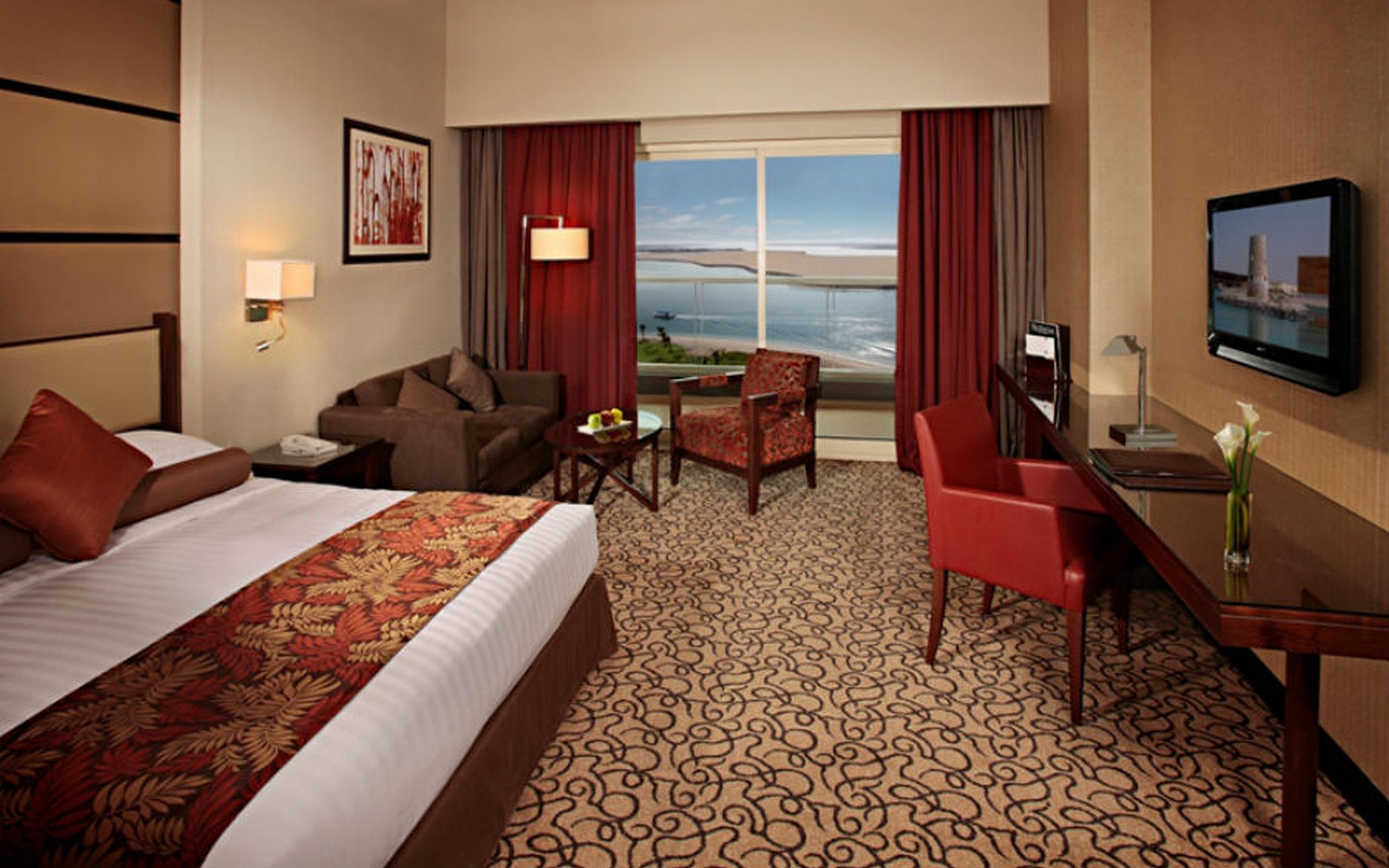 Khalidiya Palace Rayhaan By Rotana, Resort 5*