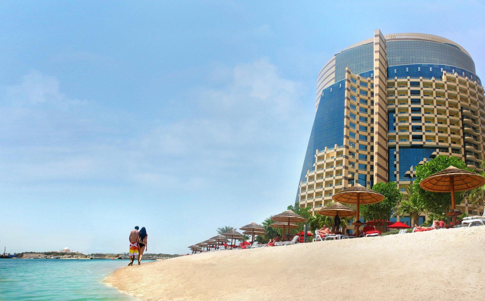 Khalidiya Palace Rayhaan By Rotana, Resort